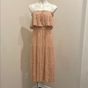 American Eagle Outfitters Strapless Ruffle Maxi Dress in Peach